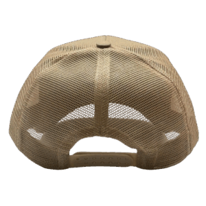 gorra de malla beige atras Modelo 1